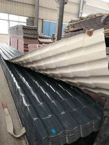 四川小區車棚采用樹脂瓦 美觀耐用，防腐耐候的智慧選擇